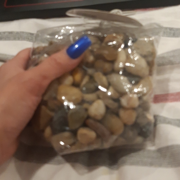 River rocks and glass gems NWT - Picture 3 of 6